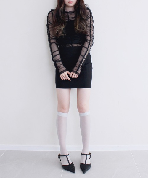 Reurie'(レウリィ)の「シャーリングシアートップス 春服 春 レイヤード ギャザー インナー 透け感 カジュアル シンプル(Tシャツ/カットソー・レディース・ブラック/アイボリー/ブルー・FREE)」の19枚目の写真