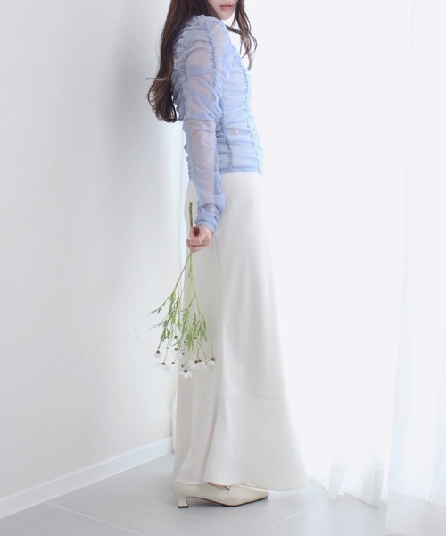 Reurie'(レウリィ)の「シャーリングシアートップス 春服 春 レイヤード ギャザー インナー 透け感 カジュアル シンプル(Tシャツ/カットソー・レディース・ブラック/アイボリー/ブルー・FREE)」の20枚目の写真