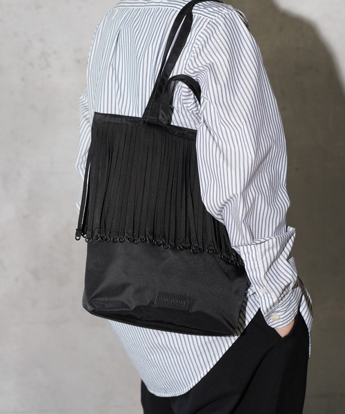 BAICYCLON by Bagjack（バイシクロン バイ バグジャック）の「BAICYCLON by Bagjack / バイシクロンバイバッグジャック TAPE FRINGE TOTE BAG (BCL-127)（トートバッグ・メンズ・ブラック・FREE）」の2枚目の写真
