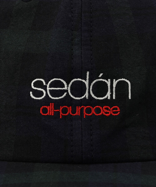 SEDAN ALL-PURPOSE(セダンオールパーパス)の「SEDAN ALL-PURPOSE | 6パネル ロゴ刺繍キャップ MEN(キャップ・メンズ・ブラック系その他/グリーン系その他・ONE)」の3枚目の写真