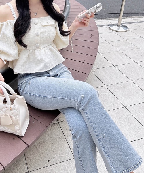 INGNI(イング)の「【WEB限定】ビジュー付フレアデニムパンツ(デニムパンツ・レディース・ブルー系その他/ブルー系その他3・M/S)」の2枚目の写真