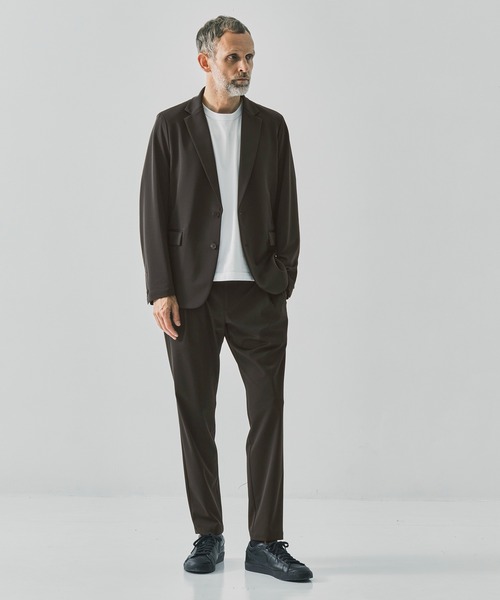 THE TOKYO(ザトウキョウ)の「【THE TOKYO/ザトウキョウ】Light Matte Stretch Jersey Shape Jacket(テーラードジャケット・メンズ・ダークブラウン/ブラック・48/46/44)」の3枚目の写真