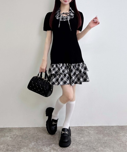 INGNI(イング)の「チェックシャツ半袖ドッキングニットワンピース(ワンピース・レディース・グレー系その他3/ブラック×ブラック・M)」の10枚目の写真