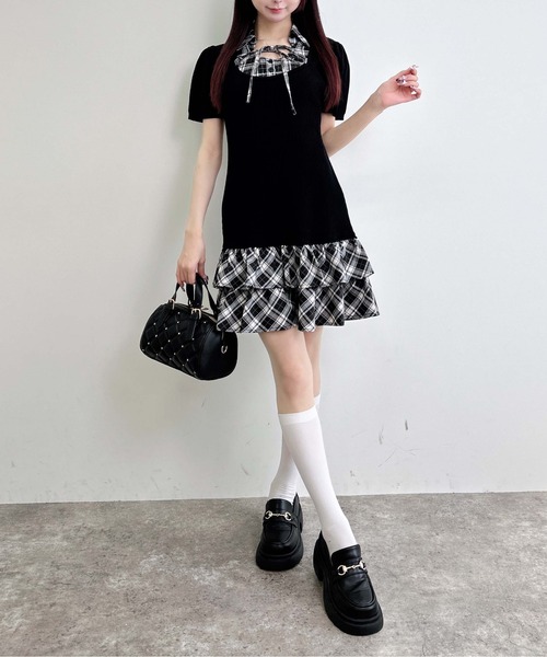 INGNI(イング)の「チェックシャツ半袖ドッキングニットワンピース(ワンピース・レディース・グレー系その他3/ブラック×ブラック・M)」の9枚目の写真