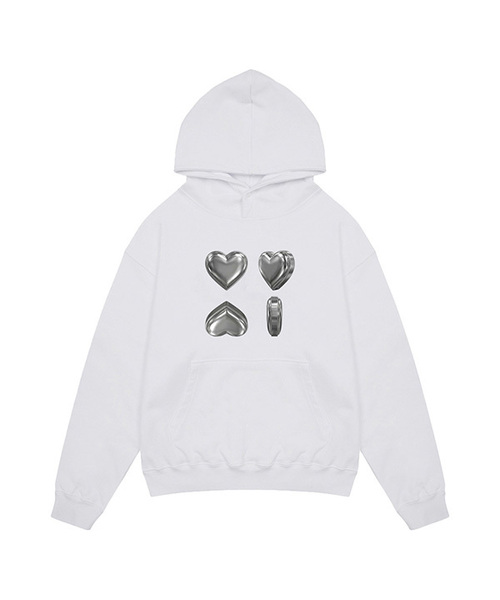 ARIGHTANGLE(アライトアングル)の「SILVER HEART HOODIE (2 COLOR)(パーカー・レディース・ホワイト/ブラック・FREE)」の2枚目の写真