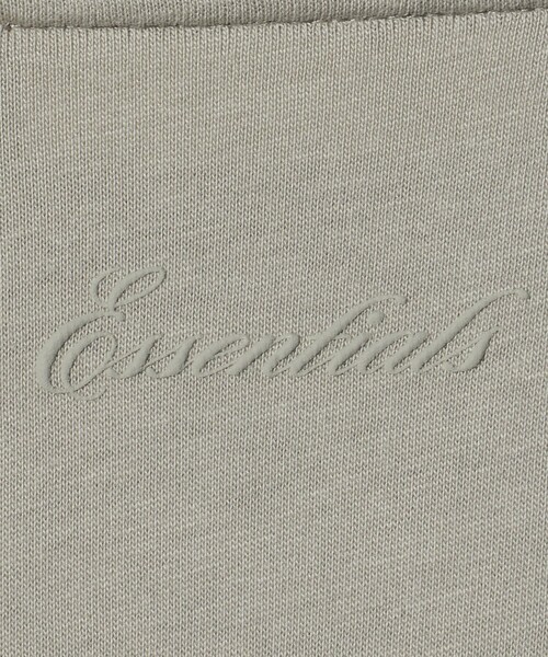 FOG ESSENTIALS(エフオージーエッセンシャルズ)の「<FEAR OF GOD ESSENTIALS>ESSENTIAL Tシャツ(Tシャツ/カットソー・メンズ・ブラック/ナチュラル/オフホワイト・XS/M/S/L)」の7枚目の写真