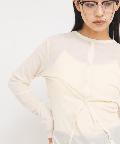 KBF(ケイビーエフ)の「ノットデザインシアートップス(Tシャツ/カットソー・レディース・レッド/ブラック/アイボリー・ONE)」の4枚目の写真