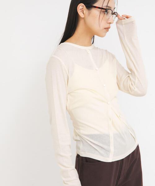KBF(ケイビーエフ)の「ノットデザインシアートップス(Tシャツ/カットソー・レディース・レッド/ブラック/アイボリー・ONE)」の7枚目の写真