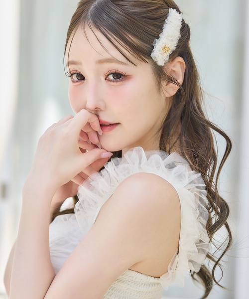 one after another NICE CLAUP（ワンアフターアナザーナイスクラップ）の「【Tulle Collection】チュールヘアピン（バレッタ/ヘアクリップ・レディース・ピンク/アイボリー/サックスブルー・FREE）」の9枚目の写真