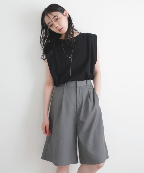 LIAN(リアン)の「【新色追加】ショルダータックトップス(Tシャツ/カットソー・レディース・ブラック/ブラウン/イエロー/オフホワイト・FREE)」の18枚目の写真
