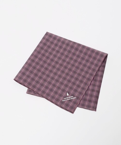 green label relaxing(グリーンレーベルリラクシング)の「GLR ファイン エンブロイダリー 刺しゅう ハンカチ(バンダナ/スカーフ・メンズ・ブラウン系/ベージュ/ロイヤルブルー/レッド/ナチュラル/ブラック・FREE)」の6枚目の写真