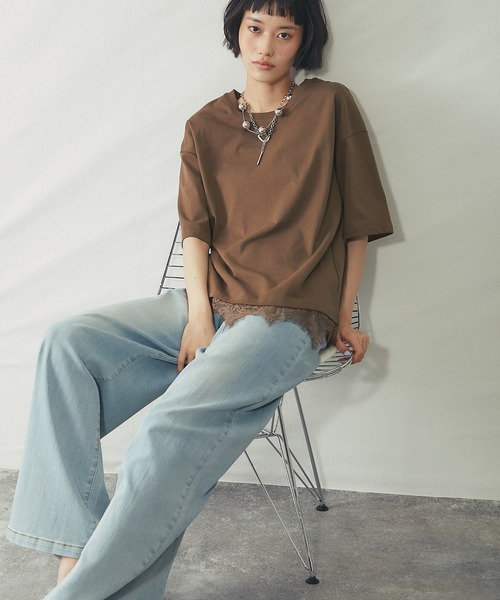 ANOTHER S(アナザーエス)の「裾レースドッキングTシャツ(Tシャツ/カットソー・レディース・ブラック/ブラウン/オフホワイト・FREE)」の9枚目の写真