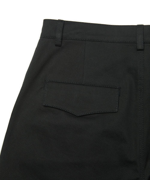 MMIC(エムエムアイシー)の「ASLANT BERMUDA (BLACK)(その他パンツ・メンズ・その他・SMALL/MEDIUM/LARGE)」の6枚目の写真