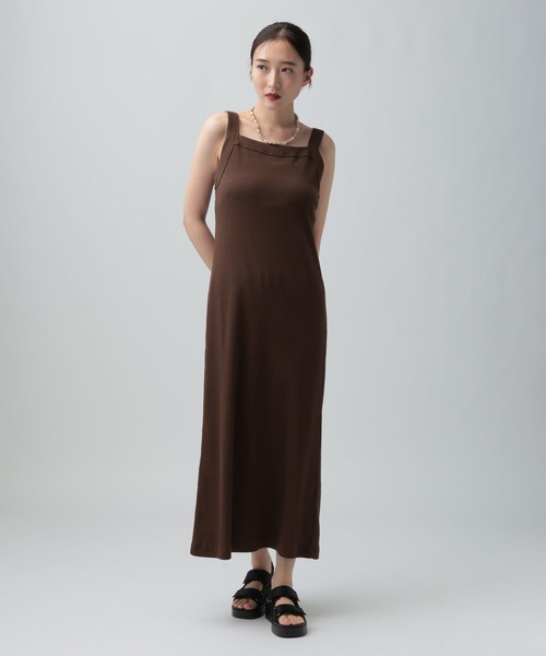 LEPSIM(レプシィム)の「アソートスクエアキャミワンピース 742617(ワンピース・レディース・カーキオリーブ/チャコールグレー/ブラウン系その他/ブラック/ダークブラウン・FREE)」の12枚目の写真