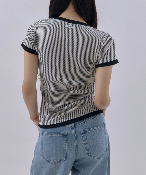 SAYUU(サユ)の「アンバランスストライプ配色Tシャツアイボリー(Tシャツ/カットソー・レディース・アイボリー・FREE)」の4枚目の写真