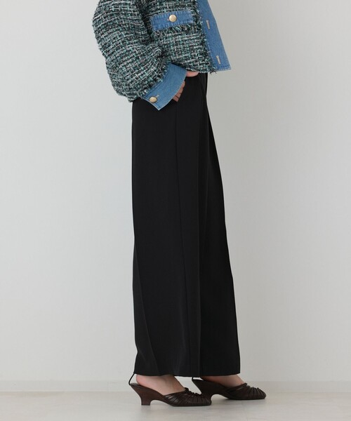 GRACE CONTINENTAL(グレースコンチネンタル)の「タックワイドパンツ(その他パンツ・レディース・ブラウン/ブラック・38/36)」の9枚目の写真