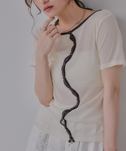 210nouve(トゥージュヌーブ)の「ウェーブボタン バイカラー シアー Tシャツ(Tシャツ/カットソー・レディース・チャコールグレー/グレー/アイボリー/ミント・FREE)」の3枚目の写真
