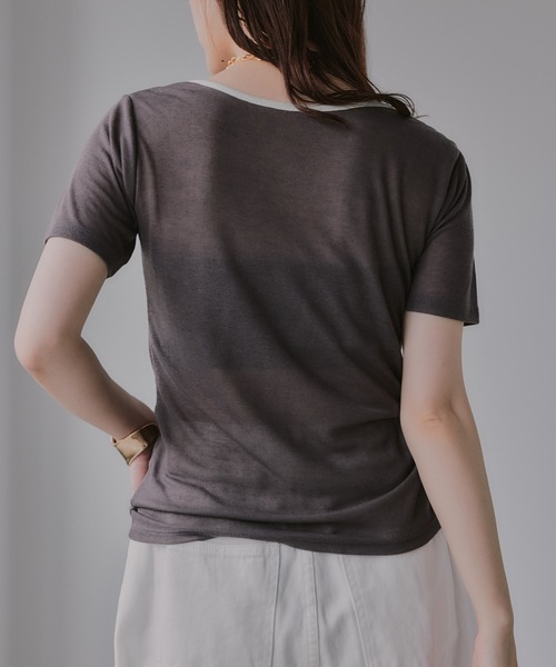 210nouve(トゥージュヌーブ)の「ウェーブボタン バイカラー シアー Tシャツ(Tシャツ/カットソー・レディース・チャコールグレー/グレー/アイボリー/ミント・FREE)」の14枚目の写真