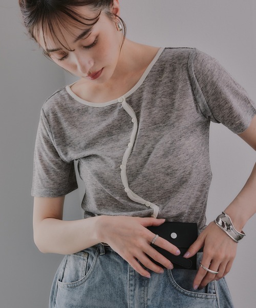 210nouve(トゥージュヌーブ)の「ウェーブボタン バイカラー シアー Tシャツ(Tシャツ/カットソー・レディース・チャコールグレー/グレー/アイボリー/ミント・FREE)」の17枚目の写真
