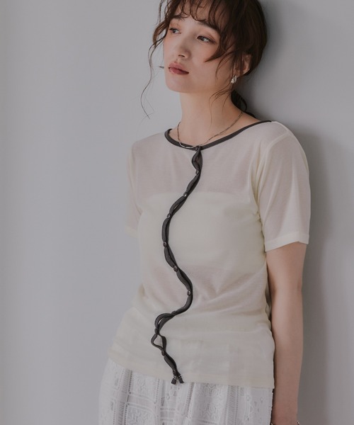 210nouve(トゥージュヌーブ)の「ウェーブボタン バイカラー シアー Tシャツ(Tシャツ/カットソー・レディース・チャコールグレー/グレー/アイボリー/ミント・FREE)」の5枚目の写真