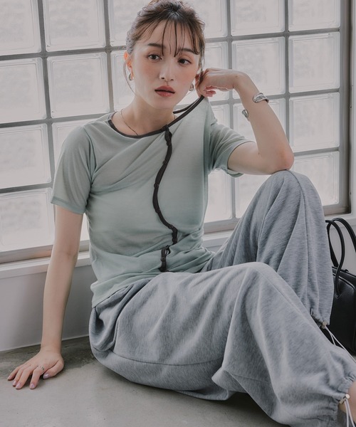 210nouve(トゥージュヌーブ)の「ウェーブボタン バイカラー シアー Tシャツ(Tシャツ/カットソー・レディース・チャコールグレー/グレー/アイボリー/ミント・FREE)」の22枚目の写真