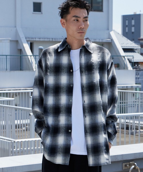 MAUI and Sons（マウイアンドサンズ）の「MAUI and Sons / マウイアンドサンズ VENICE OMBRE BIG SHIRT ヴェニスオンブレビッグシャツ オーバーサイズ 2026年春夏春服 夏服（シャツ/ブラウス・メンズ・ブラック/ブラウン・M/L）」の2枚目の写真