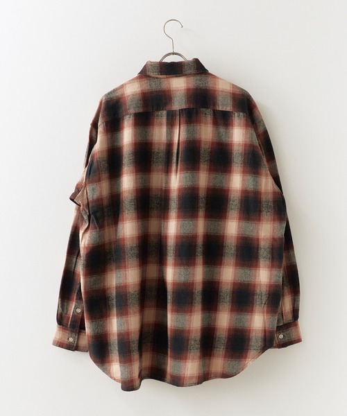 MAUI and Sons（マウイアンドサンズ）の「MAUI and Sons / マウイアンドサンズ VENICE OMBRE BIG SHIRT ヴェニスオンブレビッグシャツ オーバーサイズ 2026年春夏春服 夏服（シャツ/ブラウス・メンズ・ブラック/ブラウン・M/L）」の3枚目の写真