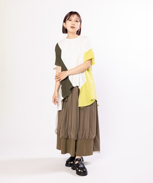 OSMOSIS（オズモーシス）の「切替アシンメトリーTシャツ（Tシャツ/カットソー・レディース・グレー/ホワイト/ブラック・ONE SIZE）」の20枚目の写真