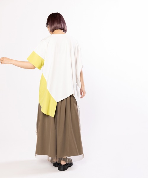 OSMOSIS（オズモーシス）の「切替アシンメトリーTシャツ（Tシャツ/カットソー・レディース・グレー/ホワイト/ブラック・ONE SIZE）」の21枚目の写真