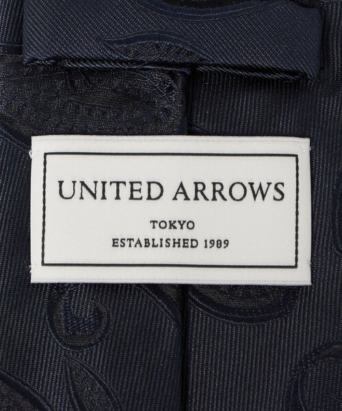 UNITED ARROWS(ユナイテッドアローズ)の「ビッグ ペイズリー ジャガード ネクタイ(ネクタイ・メンズ・ネイビー・FREE)」の5枚目の写真
