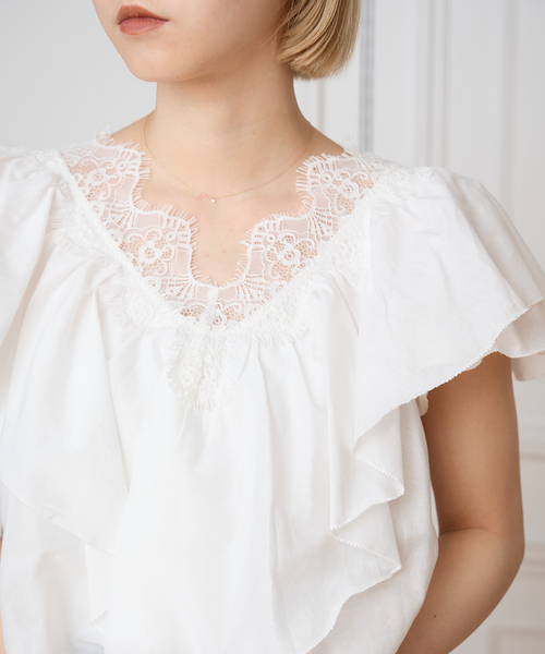 IENA LA BOUCLE(イエナラブークル)の「《追加》IENA LA BOUCLE レース Vネックブラウス(シャツ/ブラウス・レディース・ホワイト・FREE)」の1枚目の写真