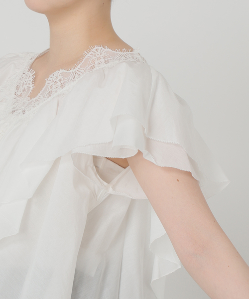 IENA LA BOUCLE(イエナラブークル)の「《追加》IENA LA BOUCLE レース Vネックブラウス(シャツ/ブラウス・レディース・ホワイト・FREE)」の16枚目の写真
