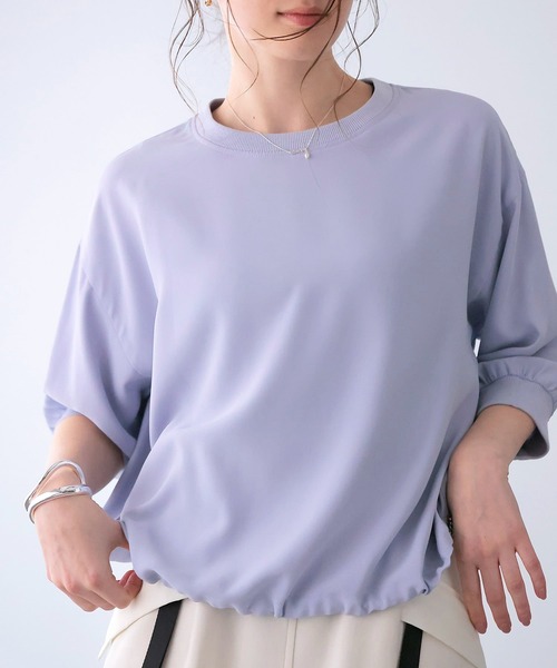 Jines(ジネス)の「ドロストヘムブラウス(Tシャツ/カットソー・レディース・ベージュ/ブラック/ホワイト・38)」の4枚目の写真