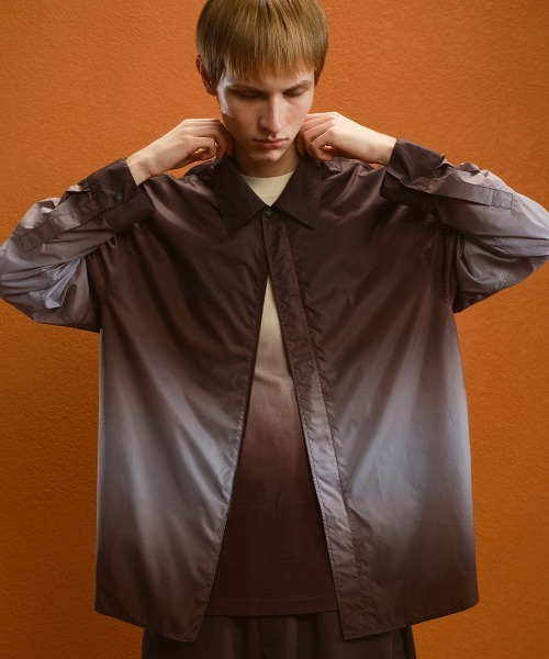 MODE COMMUTER(モードコミューター)の「Gradient Long Sleeve Shirt(シャツ/ブラウス・メンズ・グレー・SMALL/MEDIUM/LARGE)」の5枚目の写真
