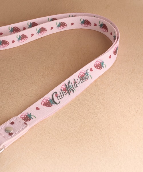 Cath Kidston(キャスキッドソン)の「ランヤード Strawberry Check(パスケース・レディース・ピンク・FREE)」の3枚目の写真