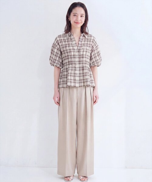 natural couture（ナチュラルクチュール）の「シャーリングデザインチェックブラウス（シャツ/ブラウス・レディース・チャコールグレー/ブラック/オフホワイト/ブルー・FREE）」の7枚目の写真