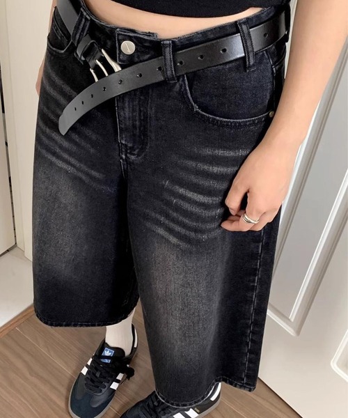 WESTSEA(ウエストシー)の「ヴィンテージウォッシュ ワイドデニムハーフパンツ / バミューダパンツ(デニムパンツ・レディース・ブラック・L/M)」の5枚目の写真