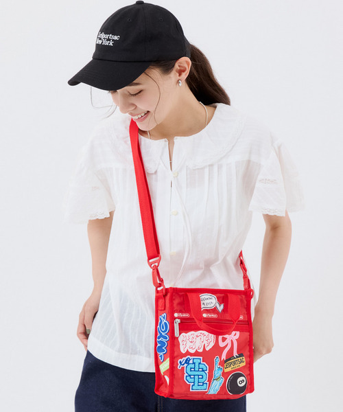 LeSportsac(レスポートサック)の「PW MINI N/S TOTE パッチワークレッドミニN/Sトート(ショルダーバッグ・レディース・レッド・FREE)」の1枚目の写真