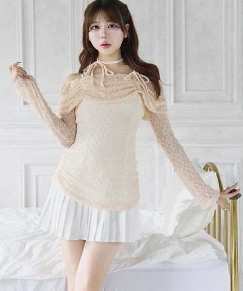 Belle Charme（ベルシャルム）の「【Belle Charme】Lace Layered Pleated Onepiece（ワンピース・レディース・ピンク/ブラック/アイボリー・FREE）」の3枚目の写真