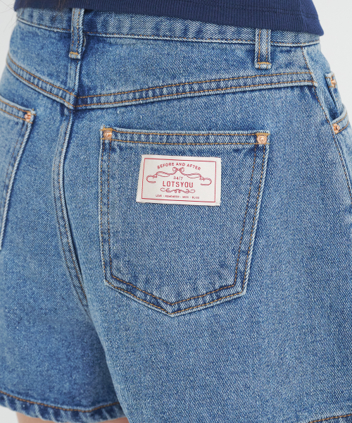 LOTSYOU(ロッツユー)の「lotsyou_Vintage Denim Shorts Blue(その他パンツ・レディース・その他・SMALL/MEDIUM)」の3枚目の写真