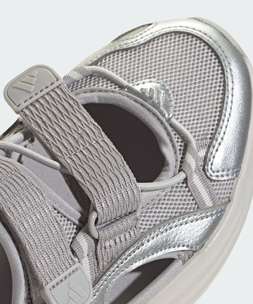 adidas(アディダス)の「Ozwave Sandals / アディダス adidas(サンダル・レディース・グレー・22.5cm/23.5cm/24.5cm/25.5cm/26.5cm/27.5cm/28.5cm)」の3枚目の写真