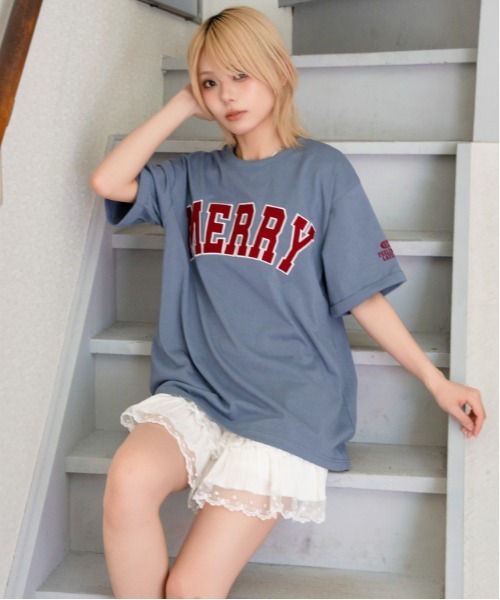 GORGE(ゴージ)の「《ツイルアップリケ・ロールアップスリーブ》カレッジロゴTシャツ/カジュアル×ストリート/春夏秋/全3色(Tシャツ/カットソー・レディース・ネイビー/サックスブルー/杢グレー・F)」の4枚目の写真