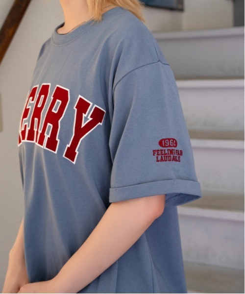 GORGE(ゴージ)の「《ツイルアップリケ・ロールアップスリーブ》カレッジロゴTシャツ/カジュアル×ストリート/春夏秋/全3色(Tシャツ/カットソー・レディース・ネイビー/サックスブルー/杢グレー・F)」の18枚目の写真