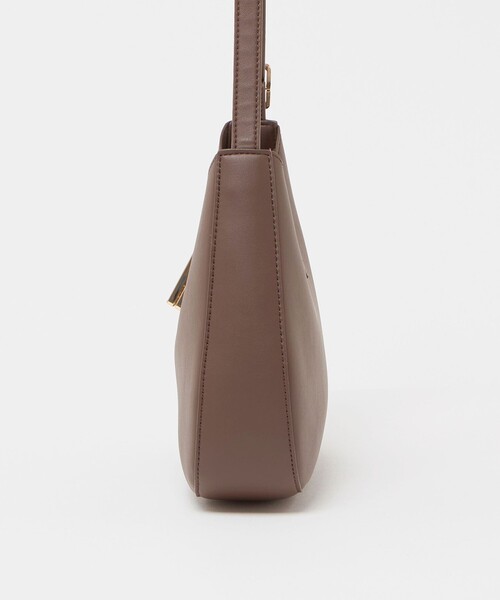A DAY IN THE LIFE UNITED ARROWS(アデイインザライフユナイテッドアローズ)の「レザーライク ラウンドショルダーバッグ<A DAY IN THE LIFE>(ショルダーバッグ・レディース・ダークブラウン/ナチュラル/ブラック・FREE)」の5枚目の写真