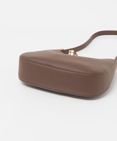 A DAY IN THE LIFE UNITED ARROWS(アデイインザライフユナイテッドアローズ)の「レザーライク ラウンドショルダーバッグ<A DAY IN THE LIFE>(ショルダーバッグ・レディース・ダークブラウン/ナチュラル/ブラック・FREE)」の9枚目の写真
