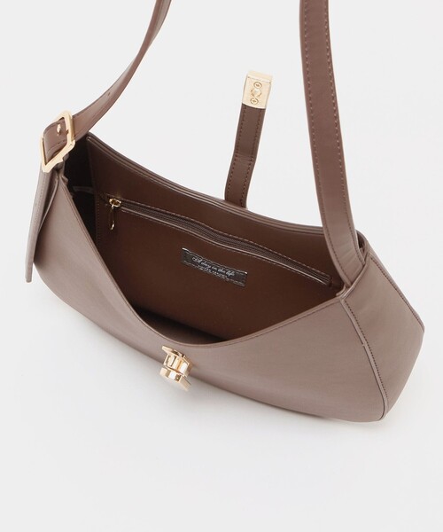 A DAY IN THE LIFE UNITED ARROWS(アデイインザライフユナイテッドアローズ)の「レザーライク ラウンドショルダーバッグ<A DAY IN THE LIFE>(ショルダーバッグ・レディース・ダークブラウン/ナチュラル/ブラック・FREE)」の10枚目の写真