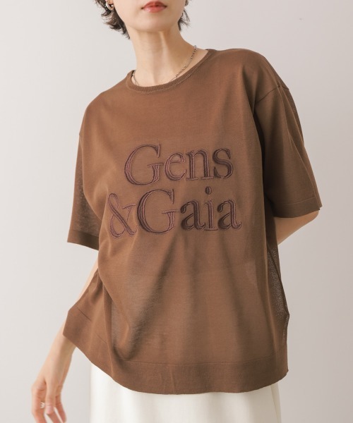 Bou Jeloud(ブージュルード)の「刺しゅうロゴシアーニットTプルオーバー(Tシャツ/カットソー・レディース・レッド/ブラウン・FREE)」の6枚目の写真