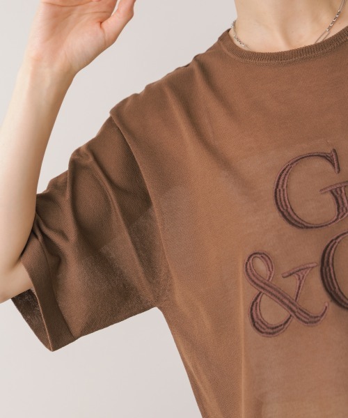 Bou Jeloud(ブージュルード)の「刺しゅうロゴシアーニットTプルオーバー(Tシャツ/カットソー・レディース・レッド/ブラウン・FREE)」の13枚目の写真