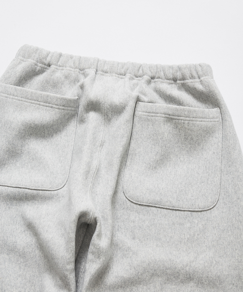Champion(チャンピオン)の「champion for JOURNAL STANDARD private fit sweatpants(スウェットパンツ・メンズ・ブラック/グレー・MEDIUM/LARGE)」の8枚目の写真