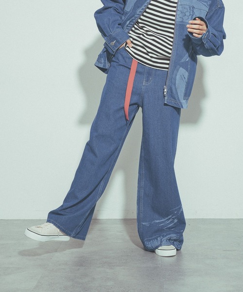 niko and...(ニコアンド)の「モチーフデニムパンツ by MAO KAWASAKI(デニムパンツ・レディース・ライトブルー/ブルー・MEDIUM/LARGE)」の16枚目の写真